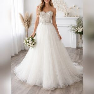 Cosmobella 98249 Ivory Beaded Rhinestone Tulle Sweetheart Wedding Dress sz 6